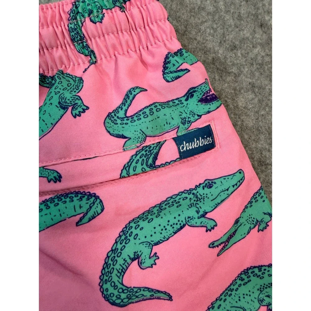 Chubbies Boys Pink Crocodile Swim Trunks Mesh Shorts Small 5.5 Inseam
